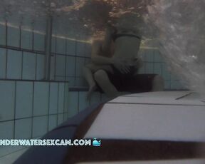 VIDEO OF THE DAY! Teen18+ couple has first sex in public pool