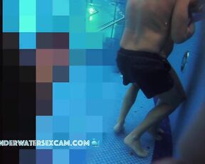 VIDEO OF THE DAY! Sex games underwater