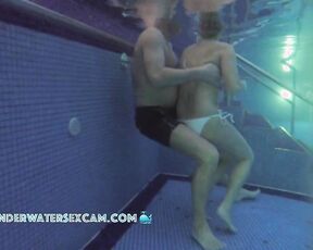 VIDEO OF THE DAY! Sex games underwater