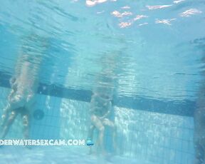 VIDEO OF THE DAY! HOT! Couple starts underwater sex