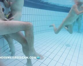VIDEO OF THE DAY! This is a special jet massage for a gay guy