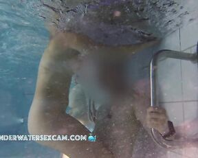 VIDEO OF THE DAY! She gets horny and wants to fuck so she needs a hard dick and not a guy who dives underwater