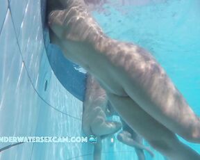 NEW! Nipples under water in the sunlight always make me so horny