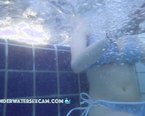 NEW! It would be great if this teen 18+ girl would take off her clothes to swim naked