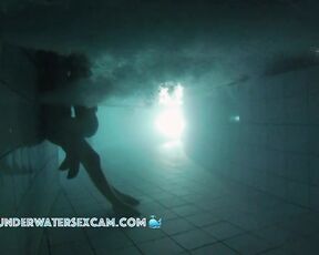 NEW! They want to take advantage of the darkness and have a try in the water