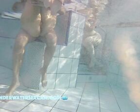 VIDEO OF THE DAY! A horny couple plays together and would love to fuck right away in the pool