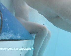 NEW! These young chinese teen girls are the first time naked in the public nudist resort and masturbate