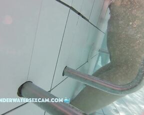 NEW! This young Chinese girl is naked in the sauna pool for the first time and discovers the underwater jet
