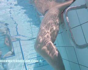 NEW! This young Chinese girl is naked in the sauna pool for the first time and discovers the underwater jet