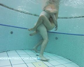 NEW! It's quite normal to have sex in a public pool if you are completely nude and horny