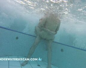 NEW! It's quite normal to have sex in a public pool if you are completely nude and horny
