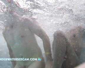 NEW! So I would immediately ask her to jerk me off while the whirlpool is running