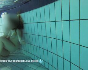 NEW! These two young people really want to dive, but you could also do something else