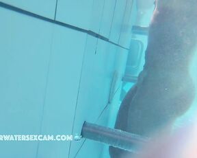 NEW! This little horny slut masturbates with the underwater jet and looks at my cock while doing so