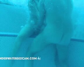 NEW! This teen girl gets fingered and fucked by her much older boyfriend and he gets a hand job