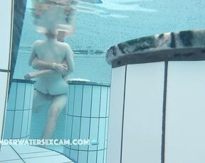 NEW! If you want to fuck in a public pool then you can't be bothered by the peeps ;-)