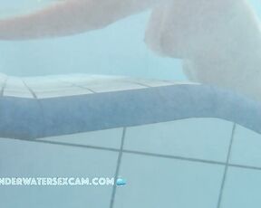 NEW! This horny girl with the great tits gets horny and starts to masturbate with the underwater jets of the lounger