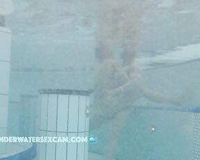 NEW! Elastigirl meets superman to have some fun in the sauna pool