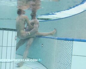 NEW! Elastigirl meets superman to have some fun in the sauna pool