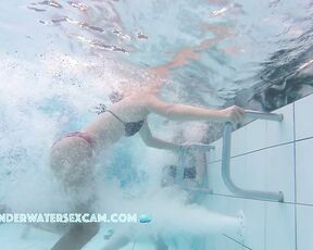 NEW! I would love to show this teenage girl what else you can use the underwater nozzle for.