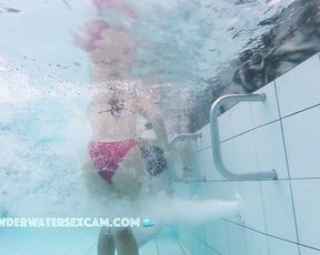 NEW! I would love to show this teenage girl what else you can use the underwater nozzle for.