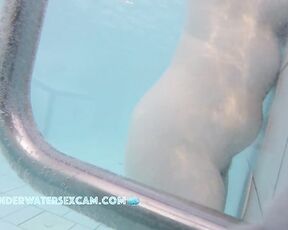 NEW! This hairy MILF really fucks with the underwater jet, and it makes her even hornier to be seen doing it.