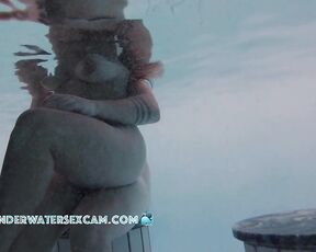 NEW! I like young, open-minded girls who enjoy being naked and horny.