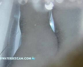 NEW! He wanted to fuck so badly, and so did she, but he couldn't get it in because it's difficult in the water.