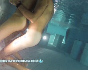 NEW! This young Arab woman is so horny that she first masturbates, then fucks, and then masturbates again.