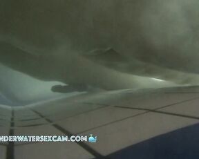 NEW! What could be better than masturbating together with the underwater jets?