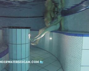 NEW! When the sauna pool is almost empty, you can have another good fuck.