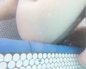 NEW! Young couple playing in the jacuzzi and she definitely gets horny doing it