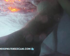 NEW! She moves back and forth to masturbate with the underwater jets.