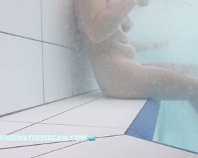 NEW! She's really hot and sexy. Maybe I should chat her up and ask if she's interested.