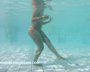 NEW! These black American women are starting to dance, or is it sport? Either way, it's awesome.