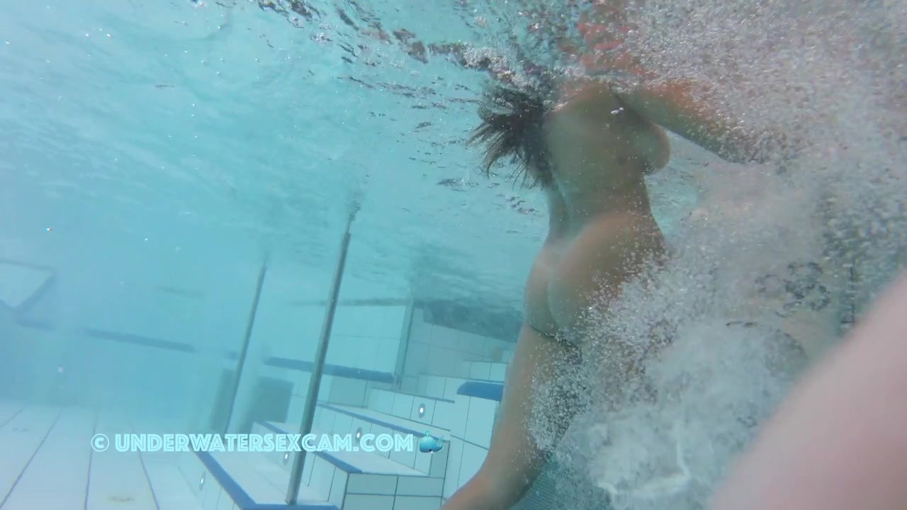 NEW! One man is not enough for her. I would like to support her from behind.