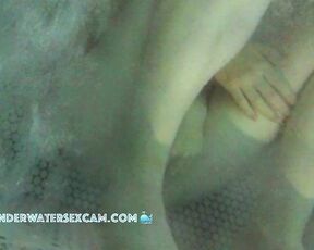NEW! This horny teen girl is so horny that she starts masturbating in the jacuzzi and she comes closer.