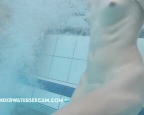 NEW! She comes here and then she leaves and then she comes back again and I think she doesn't dare to ask ;-)