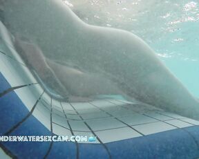 NEW! Her boyfriend doesn't get it, but she knows that I know she masturbates with the underwater jets.