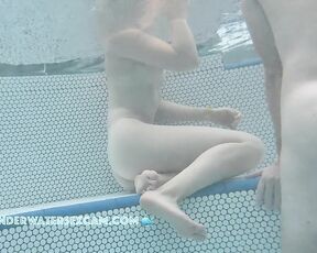 NEW! She also finds it completely normal to be naked in the water and show off her beautiful body.