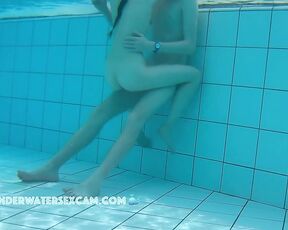 Tall, slim teen girls usually choose tall, slim teen boys, but maybe they're missing out on something.