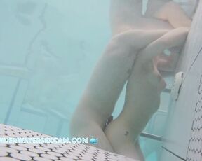 NEW! Sometimes you really don't know where to point the camera, but this time it was the right couple ;-)