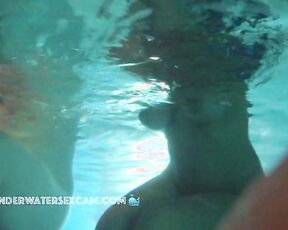 NEW! Filming this hot 18-year-old teen girl was really difficult, but I really wanted to have her on camera.