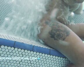 NEW! Her tits really convinced me to ask her why she was alone, but unfortunately her boyfriend was nearby.