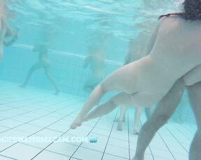 NEW! Back on the hunt for the most beautiful girls, but sometimes it's difficult to decide.