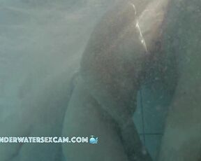 NEW! The two of them just know how to fuck in a public pool and that it's very noticeable, except to us professional voyeurs, of course.