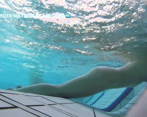 NEW! She enjoys these small jets in the underwater lounger, which she can direct precisely at her clitoris to achieve orgasm.