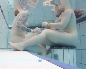 NEW! I would love to play with a lesbian couple in the sauna pool! After all, I can fill some holes.