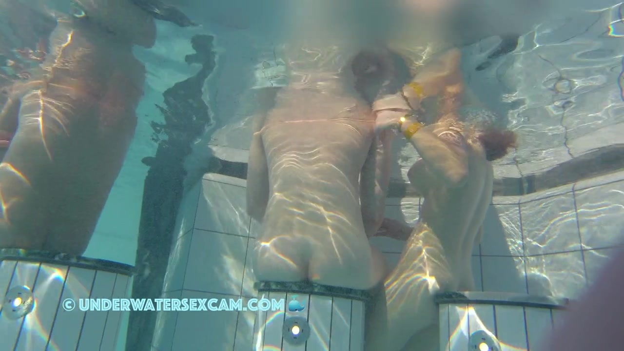 NEW! If this were a movie and I were the director, I would instruct her to turn toward the camera and show her tits.