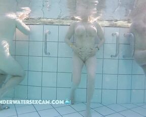 NEW! If all older women had a figure like this hot MILF, the world would be a better place.